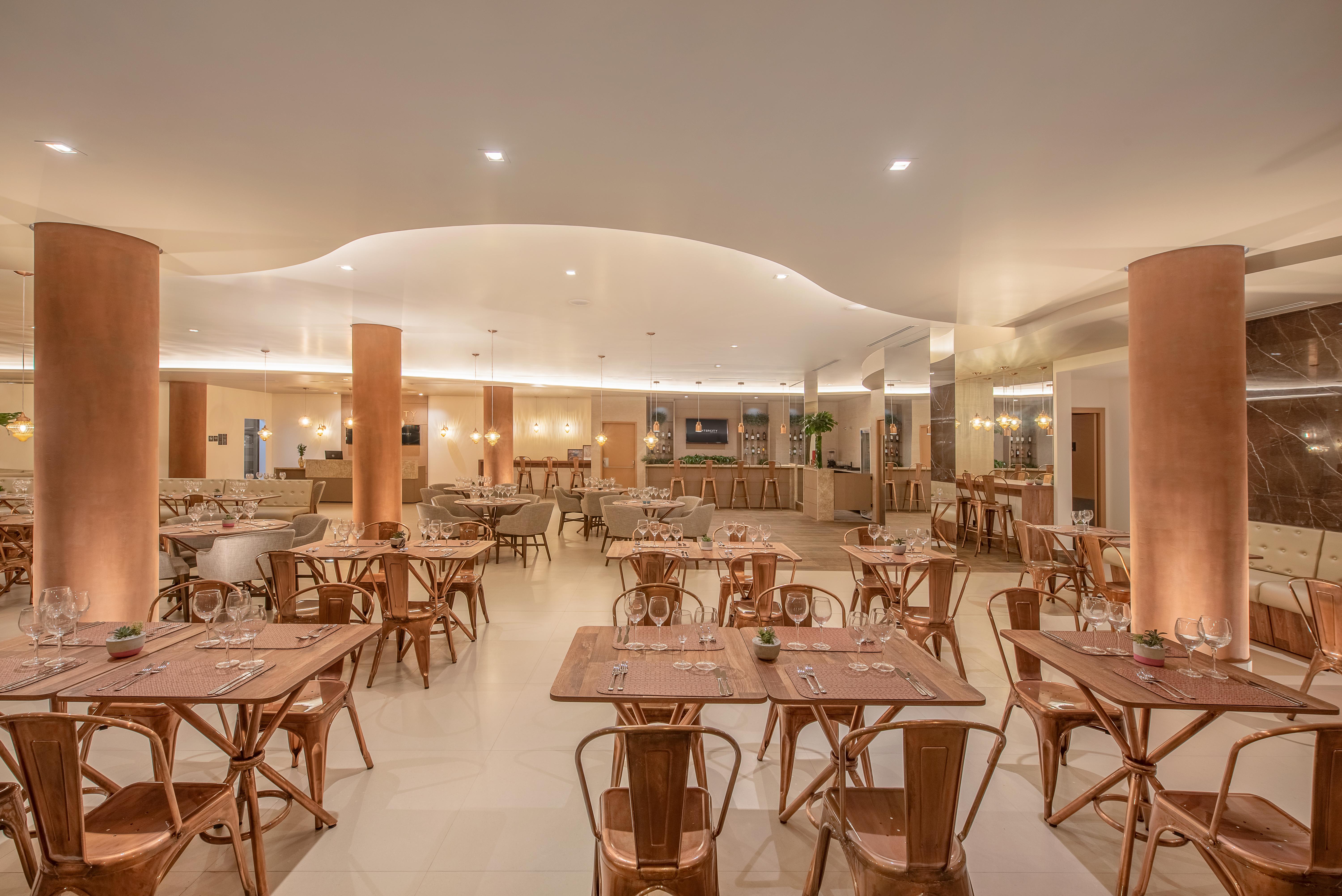 Hotel Intercity Batel 4*
